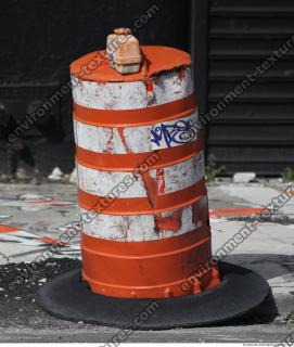 road cone damaged 0004